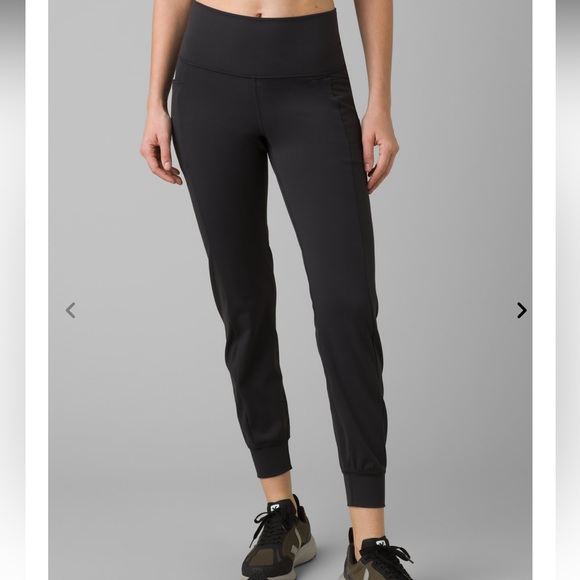 Prana Layna jogger NWT black camo - Picture 5 of 9